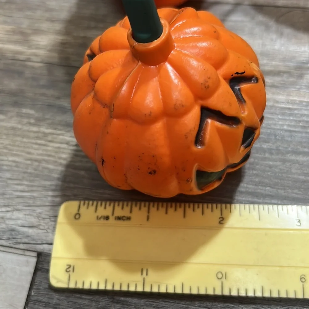 Halloween pumpkin 🎃 lights 10 blinking vintage retro orange 2.5” each outdoors